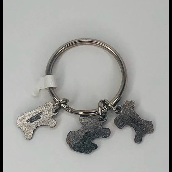 Set of 4 Disney Winnie The Pooh and Friends KeyChains/Charms - Picture 5 of 9